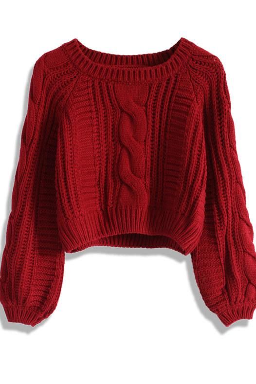 Sweater weather! Here are the top cropped and cozy sweaters for fall Wine Sweater, Red Cable Knit Sweater, Cropped Cable Knit Sweater, شال كروشيه, Chunky Cable Knit Sweater, Red Jumper, Cropped Pullover, Wine Shirts, Cable Sweater