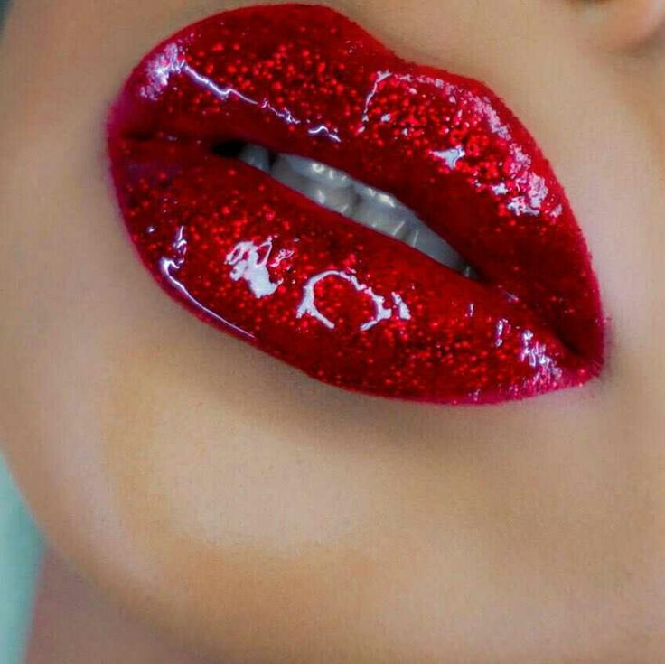 Red Glossy Glitz!! Red Glossy Lips Makeup, Red Glossy Lips, Glossy Red Lips, Glossy Red Lipstick, Beauty By Lee, Glossy Lips Makeup, Best Lip Gloss, Lip Color Makeup, Orange Lips