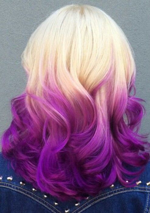 blonde purple ombre dyed hair @missameliahart Purple Dip Dye Hair Blonde, Blonde Purple Ombre Hair, Blonde And Purple Hair Ombre, Blonde To Purple Ombre, Fantasy Make-up, Wild Hair Color, Purple Ombre Hair, Lumpy Space, Dyed Hair Pastel