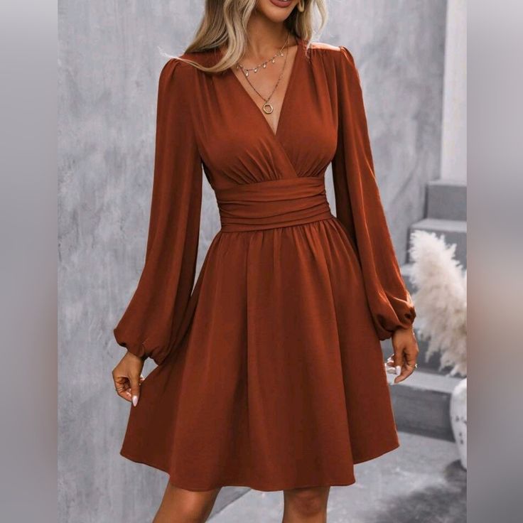 New Chic Ruched Waist Lantern Sleeve Dress * Long Sleeve * Flowy Lantern Style * Wrap V Neck * Ruched Wide Waistband * Smocked Stretch Waist Back * Flowy Flared A Line Skirt *Approximate Unstretched Measurements* Xs (2) * Bust 34" * Waist 25.25"(Up To 26") * Length 34.5" Small (4) * Bust 35.25" * Waist 26.75"(Up To 27.5") * Length 35.25" Medium (6) * Bust 37" * Waist 28.25"(Up To 29") * Length 36.25" Large (8/10) * Bust 39.25" * Waist 30.75"(Up To 31.5") * Length 37" Xl (12) * Bust 41.5" * Waist Cheap Flowy Red Midi Dress, Semi Formal Dresses For Cold Weather, Long Sleeve Homecoming Dresses Modest, Cheap Long Sleeve Mini Dress For Fall, Cheap Red Flowy Midi Dress, Cheap Stretch Dresses For Dress-up, Cheap V-neck Mini Dress For Fall, Burnt Orange Velvet Wrap Dress, Terracota Midi Prom Dress