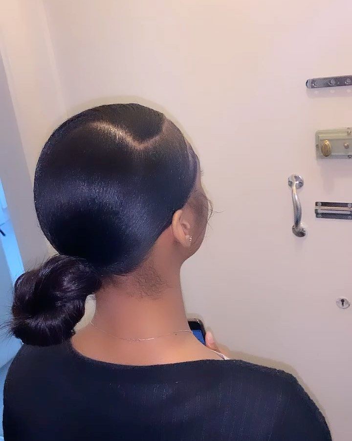 Hair Swoop, Slick Ponytail, Weave Ponytail Hairstyles, Sleek Ponytail Hairstyles, Knot Bun, Black Ponytail Hairstyles, Slick Back, Slick Hairstyles, Hair Ponytail Styles