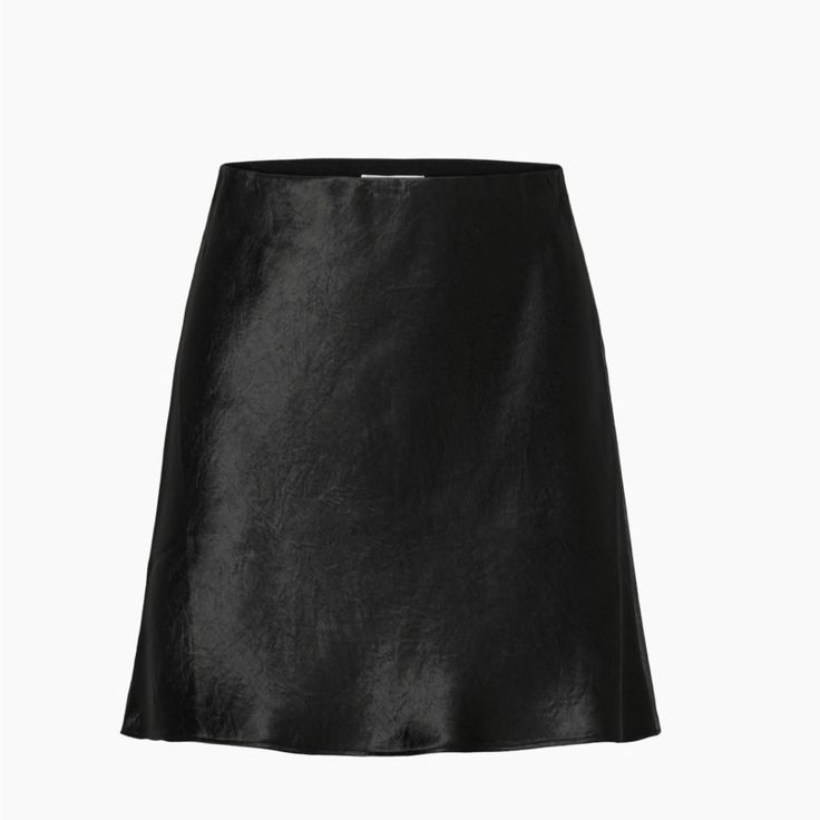 Never Worn, Still Has Tags On Mini Slip Skirt. Rise: High Fit: Classic Follows Your Contours With A Little Room Length: Mini Intended To Hit Between Mid Thigh And Low Thigh Model Is 5'9"/177cm Wearing A Size 4 On Average, Customers Say It Fits True To Size Satin Skirt Mini, Black Satin Mini Skirt, Mini Slip Skirt, Aritzia Skirt, Black Satin Skirt, Satin Mini Skirt, Mini Slip, Slip Skirt, Poplin Dress