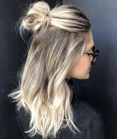 No Braid Hairstyles, Easy Hairstyles For Medium Hair, Workout Hairstyles, High Bun, Summer Hairstyles For Medium Hair, Peinados Fáciles Para Cabello Corto, Work Hairstyles, Hot Hair Styles, Penteado Cabelo Curto