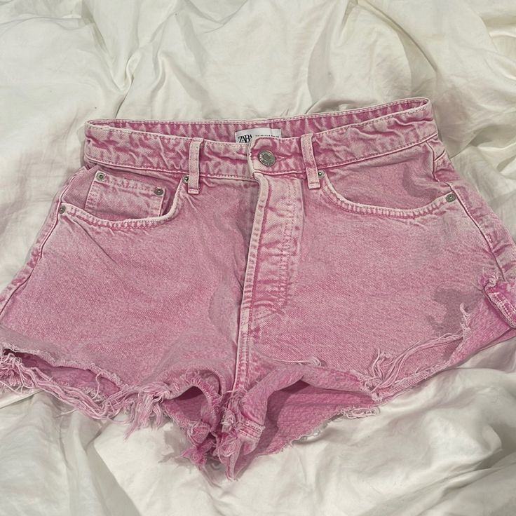 Zara Pink Jean Shorts, Size 8 Like Brand New. Message Me Before Buying. Open To Offers! Pink High-waisted Jean Shorts For Summer, Pink Mid-rise Shorts With Pockets, Trendy Pink Relaxed Fit Jean Shorts, Trendy Short Leg Pink Bottoms, Trendy Pink Short Leg Bottoms, Pink Jean Shorts For Summer Day Out, Pink Jean Shorts For Day Out In Summer, High Waist Pink Summer Bottoms, Summer High Waist Pink Bottoms