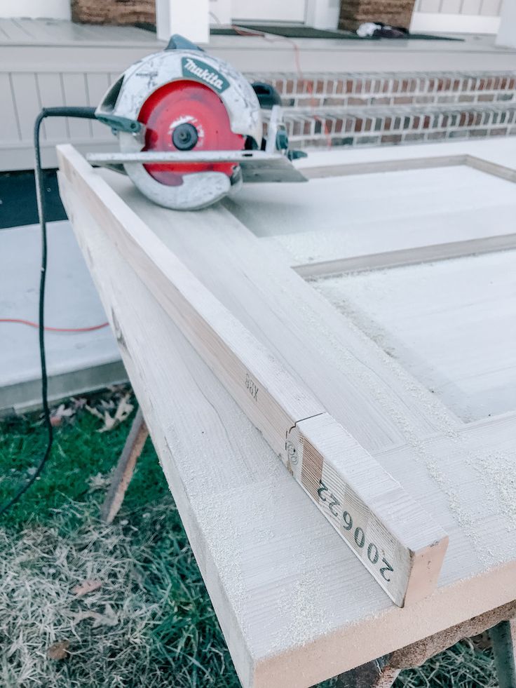 a piece of wood with a circular saw on it