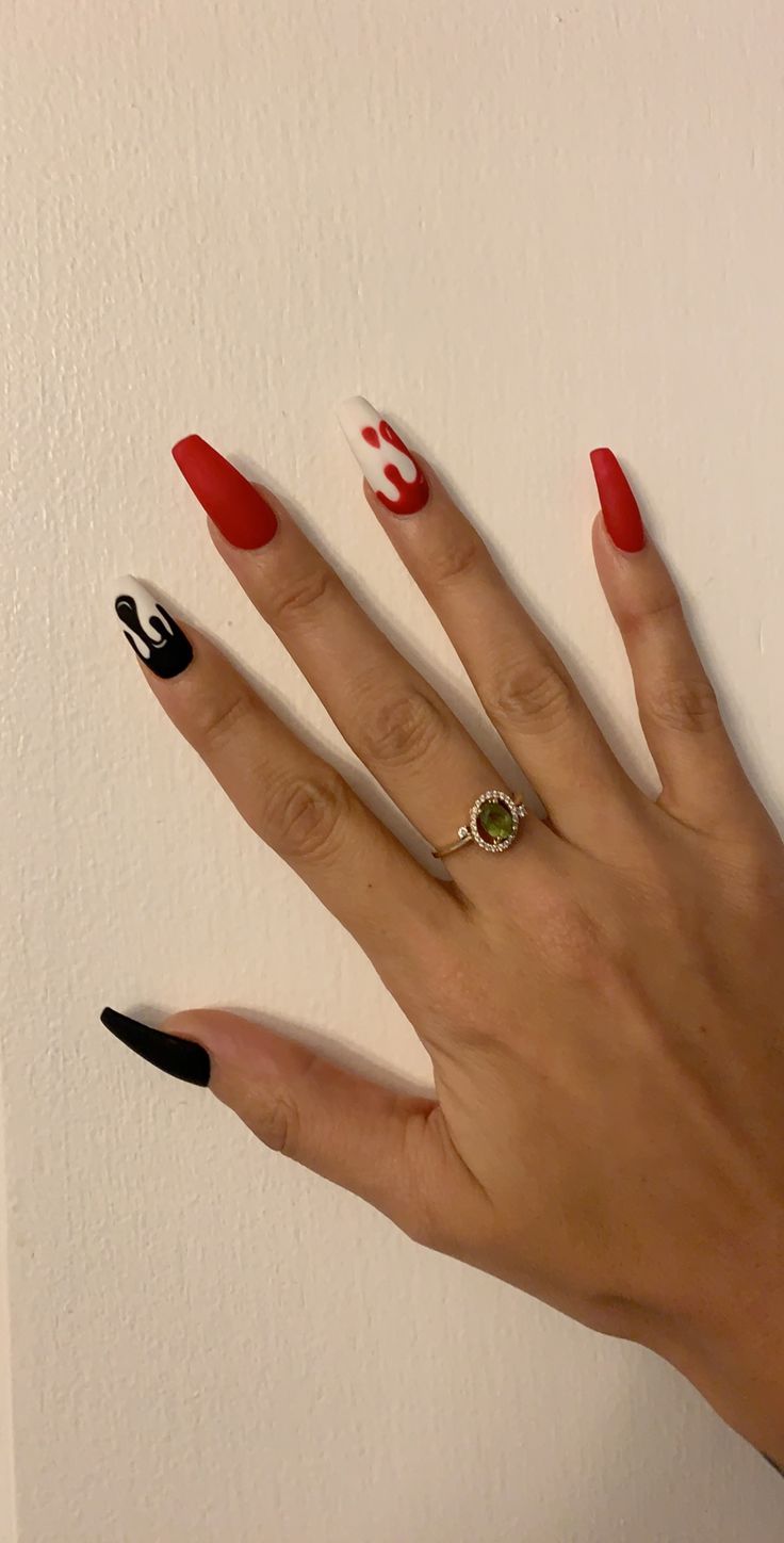 Red Black White Halloween Nails, White And Red Halloween Nails, Black And Red And White Nails, Black And White Drip Nails, Black White And Red Halloween Nails, Black And Red Drip Nails, Black Red And White Nail Designs, Nails Red Black White, Black White And Red Nails Ideas