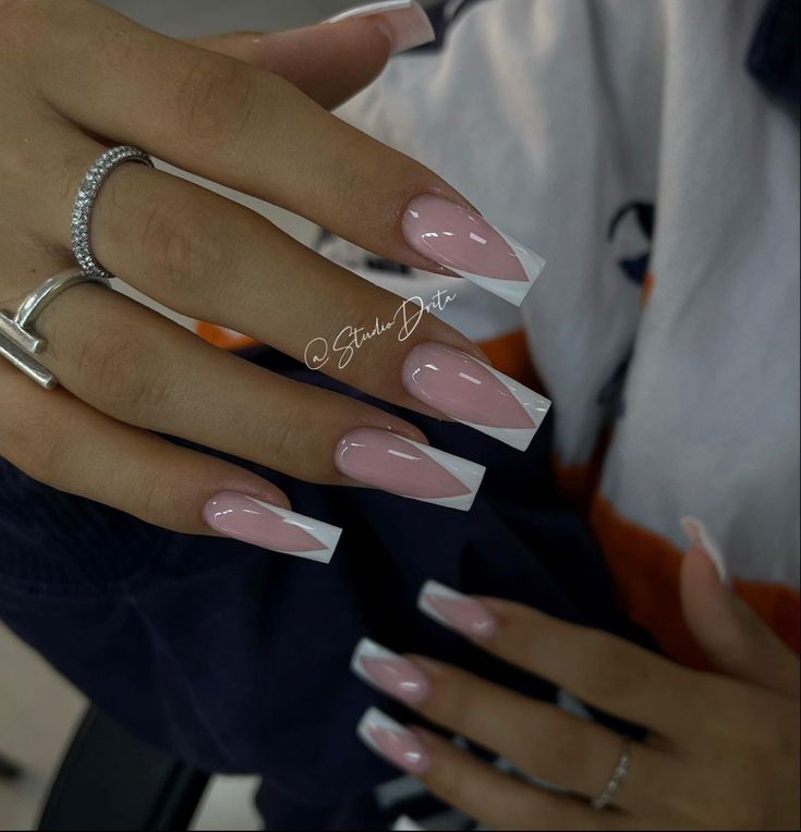 Deep French Tip Nails With Diamonds, French Edge Nails, Pink Base With White French Tip, White French Tip Nails With Pink Base, French Tip Nails With Pink Base, Criss Cross French Tip Nails, French Nails Pink Base, French Nails With Pink Base, V French Tip Nails Coffin