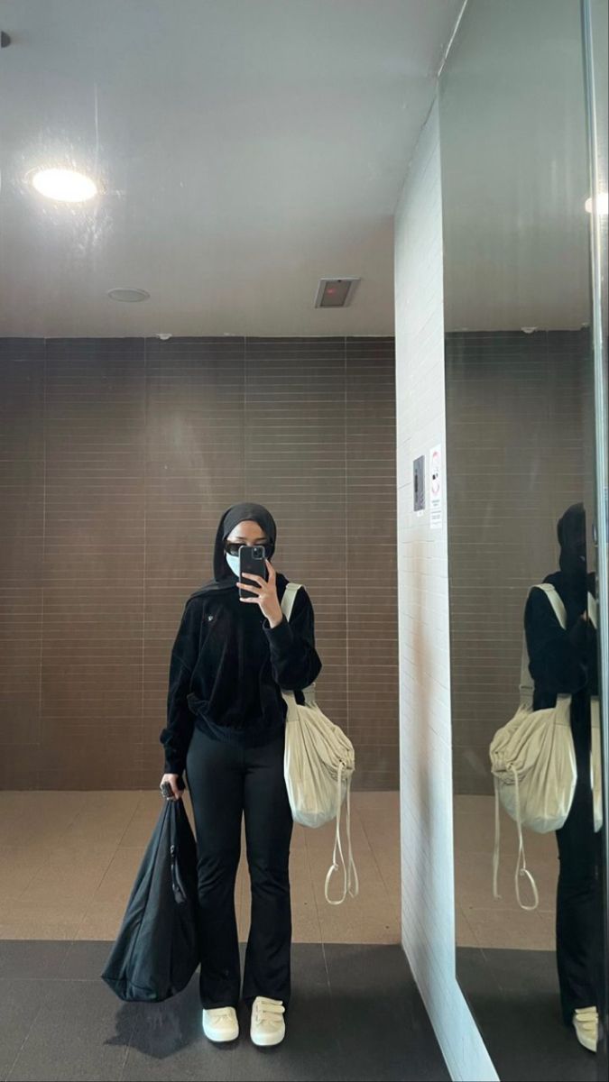 Strict Parents Gym Outfit, Outfit Ngegym, Hijabi Gym Fits, Hijabi Gym Aesthetic, Muslim Workout Outfit, Muslim Gym Outfit, Gym Outfit Modest, Hijabi Gym Outfits, Hijabi Workout Outfits