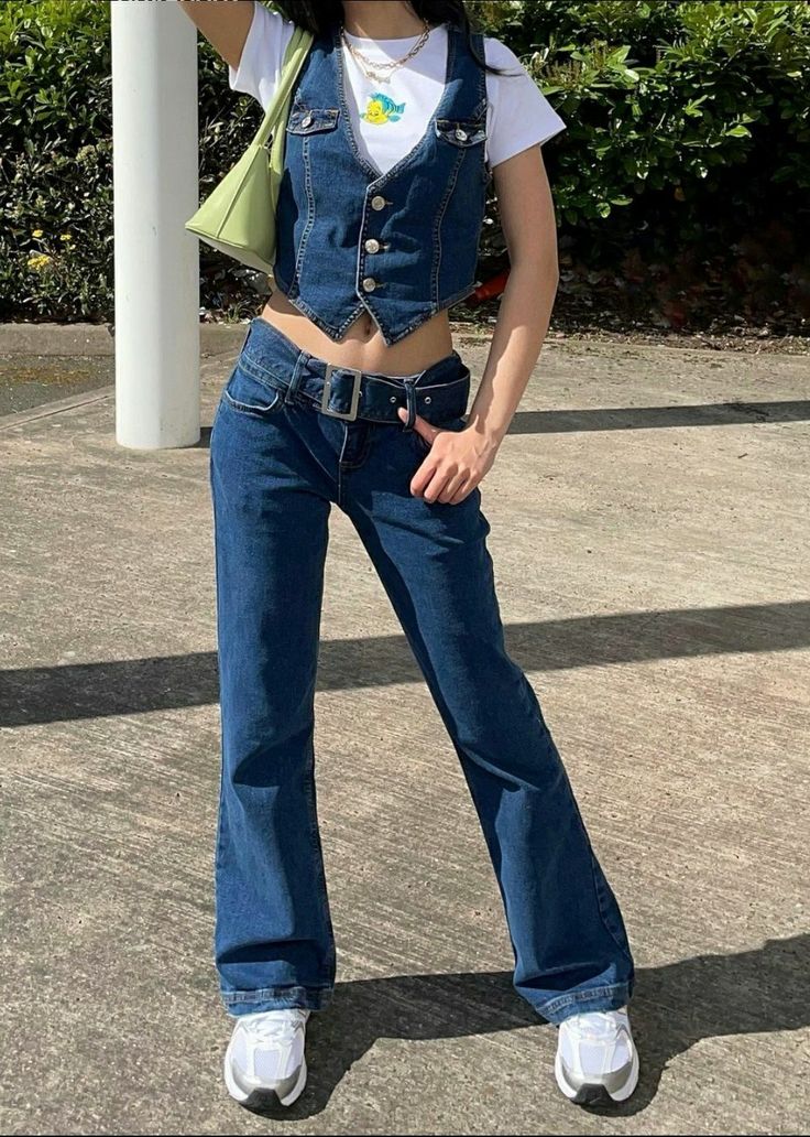 Styling A Vest Aesthetic, Jean Vest Aesthetic, White Vest Aesthetic, Vintage Jean Vest Outfits, Denim Vest With Jeans, Overalls Outfit Y2k, Denim Vests Outfits, Blue And Green Outfit Aesthetic, Jean Vest Outfits Aesthetic