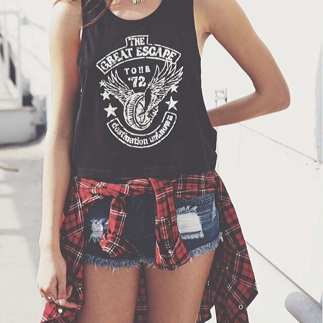 Summer Cloth, Stile Harry Potter, Style Converse, Summer Fashion For Teens, Summer Shorts Outfits, Hipster Outfits, Tumblr Outfits, Casual Styles, Toddler Clothing