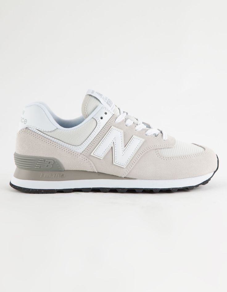 Trendy Shoes New Balance, Good Everyday Shoes, Shoes Aesthetic New Balance, Cute Everyday Shoes For Women, New Balance Shoes 574 Grey, New Balence Shoes, Shoe Game For Women, Women’s New Balance Outfit, 574 New Balance Women Outfit