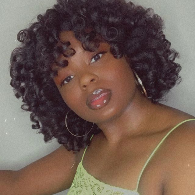 Flexi Rod Curls On Natural Hair, Rods On Natural Hair Black Women, Short Curled Hairstyles For Black Women, Flexi Rod Set On Short Natural Hair, Flexi Rod Hairstyles For Black Women, Natural Hairstyles For Graduation, Rod Curls On Natural Hair, Black Bueaty, Natural Hair Flexi Rods