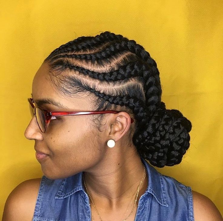 Goddess braids with low bun Emergency Hairstyles, Haircare Ideas, Twisted Hairstyles, Creative Braids, Goddess Braid, Flat Twists, Cabello Afro Natural, Quick Braids, Afro Curls