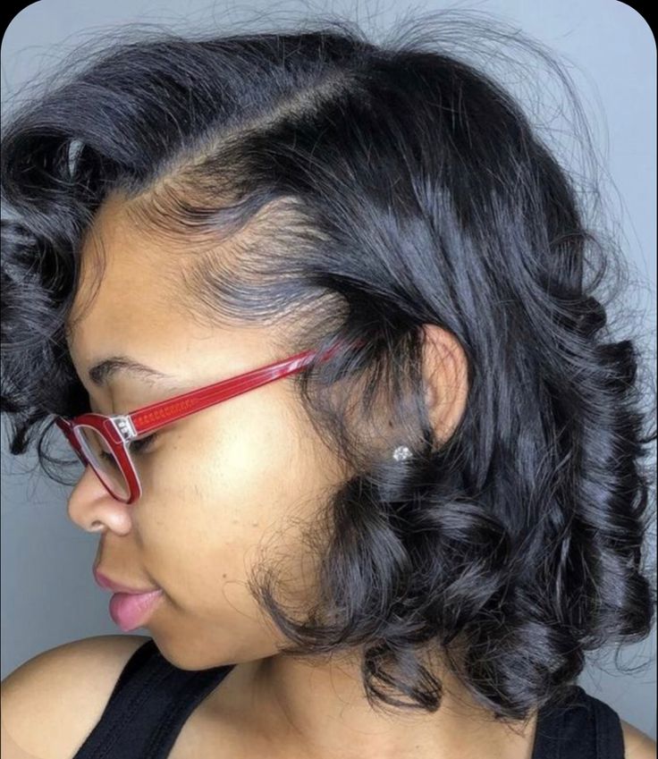 Flat Ironed Hair Black Hairstyles Short, Flat Iron Curls Short Hair, Silk Press Hairstyles, Wavy Hair Diy, Pressed Natural Hair, Silk Press Natural Hair, Flat Iron Curls, Short Hair Black, How To Curl Short Hair