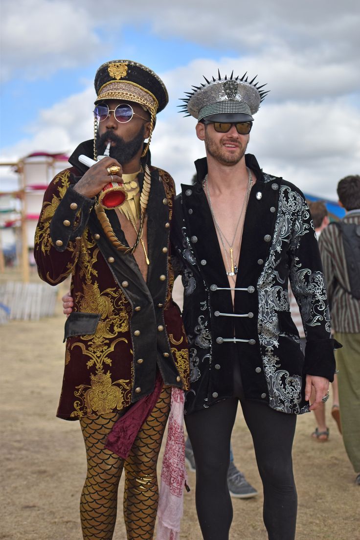 FestFashions Guy Rave Outfits, Rave Outfit Men, Men Rave Outfits, Burning Man Style, Winter Rave Outfits, Mens Rave Outfits, Halloween Rave Outfits, Rave Party Outfit, Rave Outfits Men