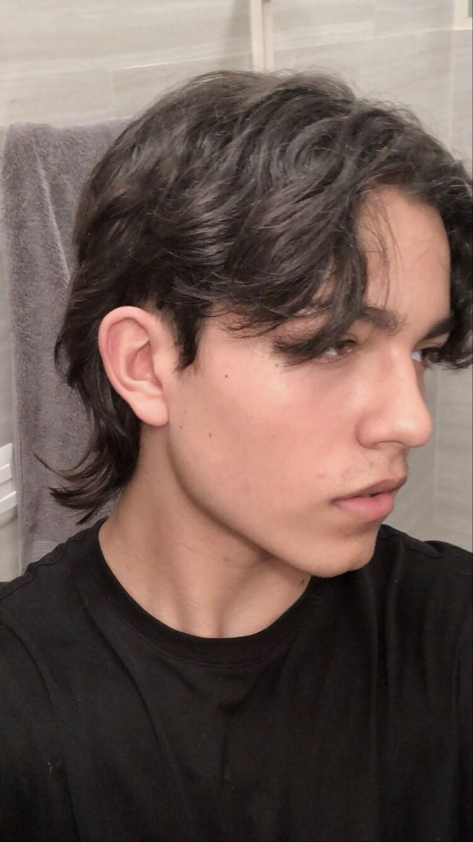 #mullet #hair #hairstyles #aesthetic #tiktok Tiktok Mullet, Center Part Mullet, Soft Mullet Men, Soft Mullet, Mullet Men, Mullet Hair, Hairstyles Aesthetic, Center Part, Aesthetic Tiktok