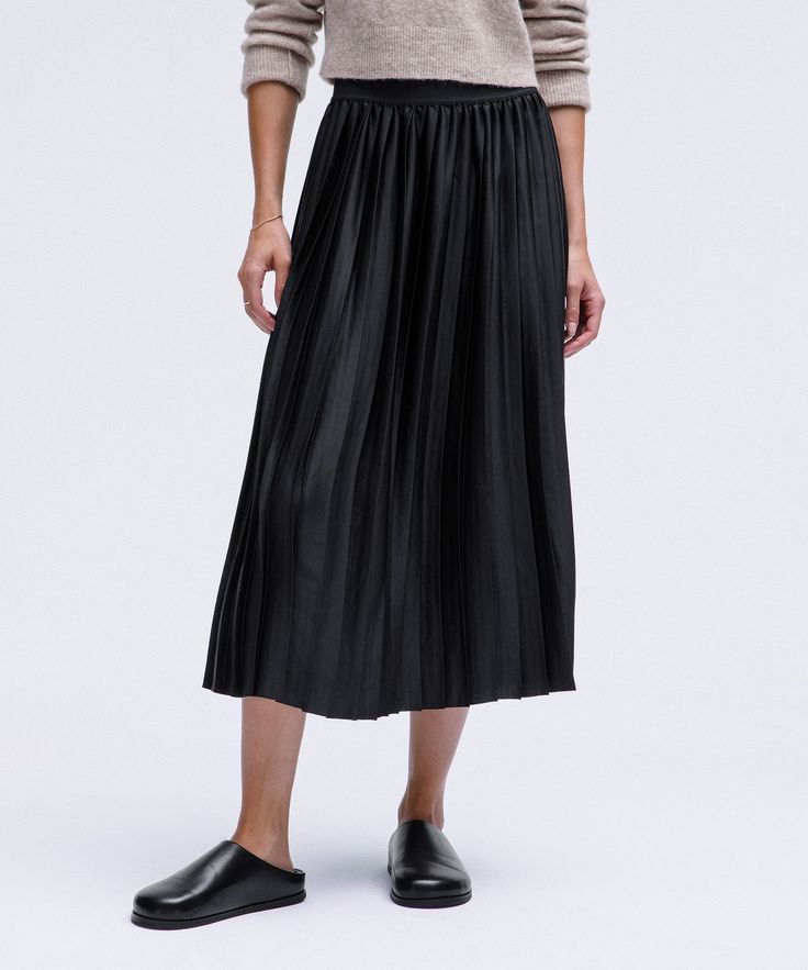 Ready For A Twirl. This Pleated Satin Midi Skirt Has An Eye Catching Sheen Thats Perfect For A Night Out. Designed For Casual. Hits Below The Knee To Just Above The Ankle. Pull-On Waistband. Laser-Cut Hem. | Satin Pleated Midi Skirt Tennis Skirt Black, Lululemon Skirt, Teaching Outfits, Pleated Tennis Skirt, Black Pleated Skirt, Satin Midi Skirt, Golf Skirts, Dress Bra, Black Midi Skirt