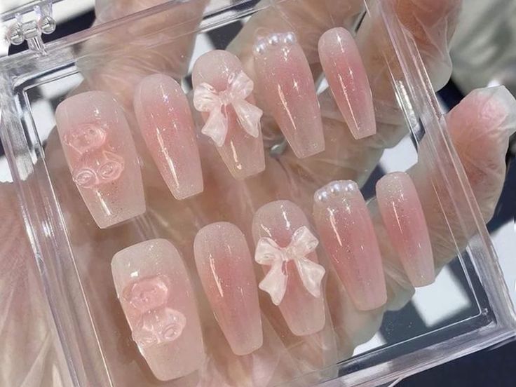 💖 Dive into sweetness with our Jelly Pink Press On Nails collection! Adorned with adorable bow designs and charming bear charms, these nails are the epitome of cuteness. 🎀 Each set is custom-made with attention to detail, ensuring a perfect fit and flawless finish. 🎁 Designed especially for birthdays, these nails make a heartfelt gift for moms and nail art enthusiasts alike. 💅 Embrace style and convenience with easy application and removal, allowing you to flaunt your unique manicure effortl Blush Nail, Unique Manicure, Gradient Light, Cute Pink Nails, Korean Nails, Pink Bear, Blush Nails, Pretty Gel Nails, Really Cute Nails