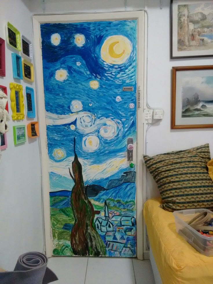 the door is decorated with an image of a starry night and yellow bedding