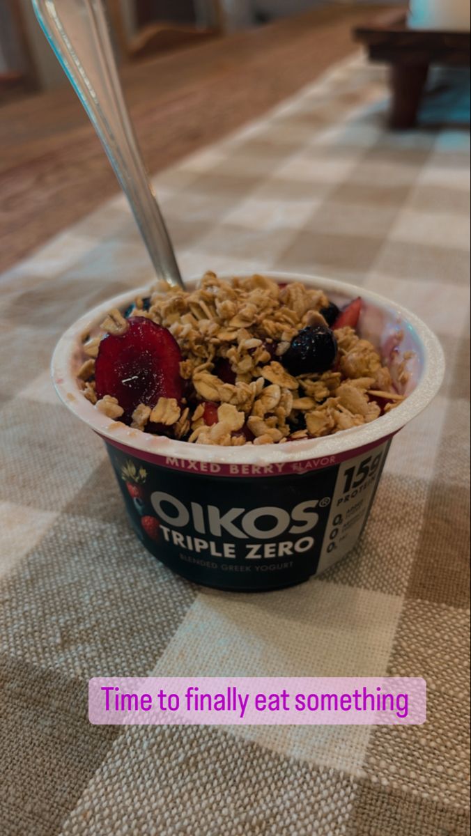 High Protein
Yogurt 
Oikos
Granola 
Parfait 
Black Cherry 
Snacks 
Healthy snacks Oikos Protein Yogurt, Low Cal Yogurt, December Food, Oikos Yogurt, High Protein Yogurt, High Protein Snack, Berry Yogurt, Protein Yogurt, Black Cherries