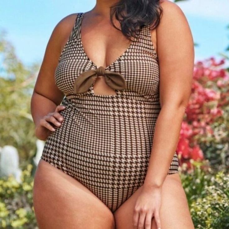 New Brown Houndstooth Print Plus Size One Piece Swimsuit Size 0x Size 0x = 16/18 Cut Out Front Bowknot Back Hook Closure Adjustable Straps Removable Pads Regular Wash Fabric: 80%Chinlon, 20%Spandex Lining: 90%Polyester, 10spandex Pattern: Houndstooth Item 24 Tags: Swim, Cupshe Swim, Cupshe One Piece, One Piece, Swimsuit, Bathing Suit, Nwt, Modest Swimwear, Modest Bathing Suit, Sale, Cups Swimwear, Swimwear, Cupshe Bathing Suit, Tropical, Nwt Bathing Suit, Plus Size Bathing Suit, Plus Size One Pi Modest Bathing Suit, Ruffle Bathing Suit, Houndstooth Fabric, Summer Style Guide, Plus Size One Piece, Modest Swimwear, Floral One Piece Swimsuit, Swimwear Beach, Ruffle Swimsuit