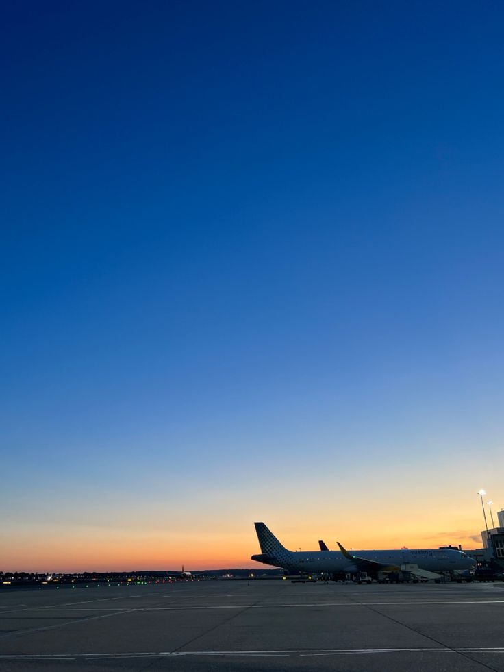 Skyline, Gatwick Airport, London, UK, Sky, Sunset Gatwick Airport, Gatwick, Summer Holidays, Another World, Summer Holiday, Holidays, Quick Saves