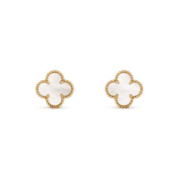 Alhambra Van Cleef, Vintage Alhambra Earrings, Alhambra Earrings, Van Cleef And Arpels Jewelry, Golden Beads, Van Cleef And Arpels, Classy Jewelry, Expensive Jewelry, Birthday Wishlist