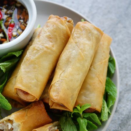 Easy Filipino Lumpia Recipe | Lumpia recipe, Easy lumpia recipe, Lumpia