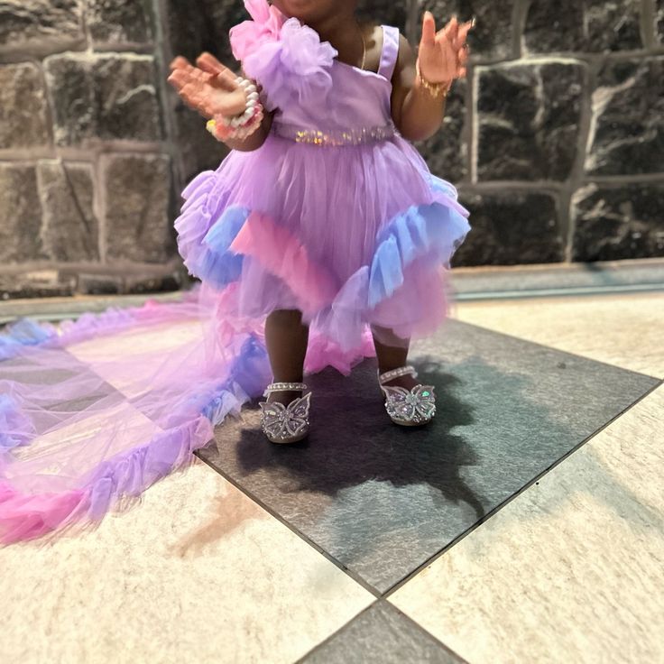 Baby Dress Wore Once Baby Birthday Dress, Birthday Dress, Baby Birthday, Birthday Dresses, Kids' Dresses, Wearing Dress, Baby Dress, Color Purple, Colorful Dresses