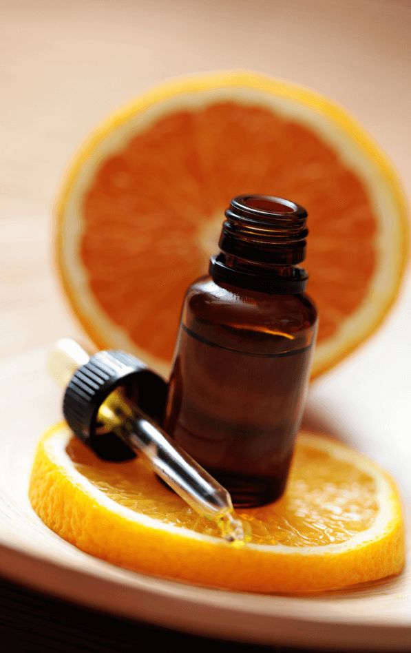 Winter Solstice- DIY Essential Oil Blend Diy Essentials, Sweet Orange Essential Oil, Citrus Aurantifolia, Fair Projects, Science Fair Projects, Diy Essential Oils, Orange Essential Oil, Organic Essential Oils, Orange Oil