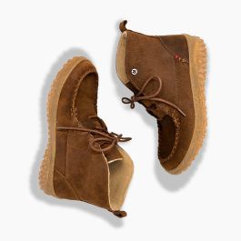 Western Sneakers, Chukka Boots Women, Country Shoes, Moccasin Boots, Chukka Boot, Classic Boots, Beautiful Shoes, Suede Boots, Cute Shoes