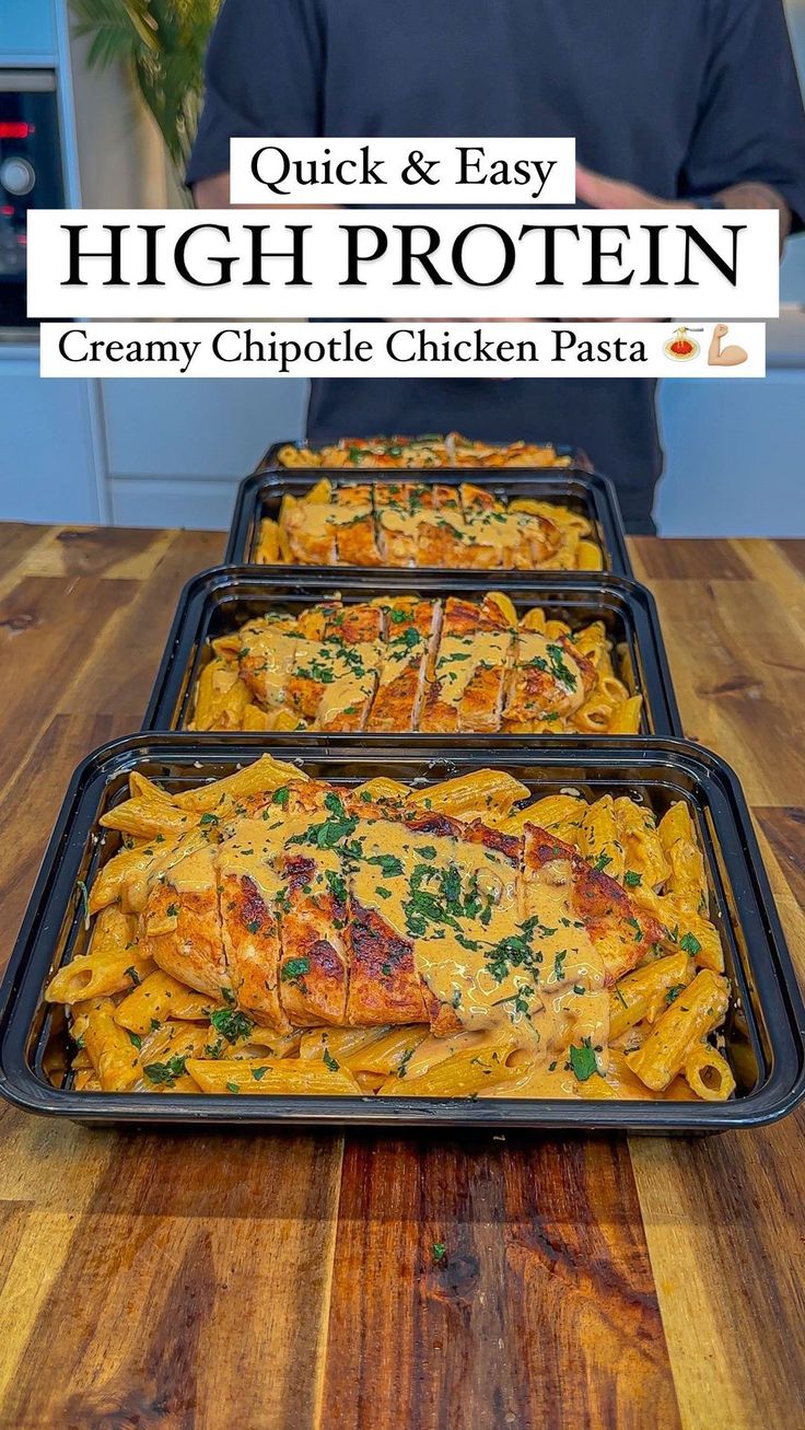 HIGH PROTEIN CREAMY CHICKEN NANDOS PASTA🍝 Easy Meal Prep🔥 If there’s something nandos need to put on their menu.. it’s this creamy… | Instagram Chipotle Chicken Pasta, Protein Dinner Recipes, Easy High Protein Meals, Pasta Easy, High Protein Dinner, Protein Dinner, High Protein Meal Prep, Healthy High Protein Meals, High Protein Low Carb Recipes