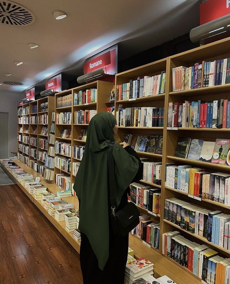 Bookstore Date, Abaya Aesthetic, Khimar Hijab, Hijabi Fits, Modest Outfit, Mobile Website, Modest Fits, Hijabi Aesthetic, Muslimah Aesthetic