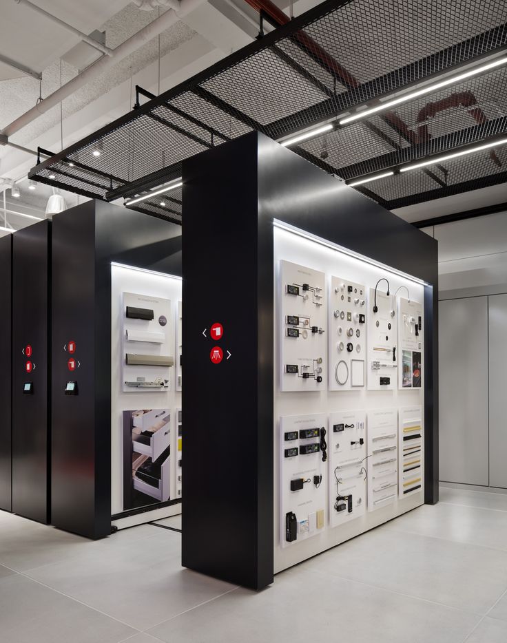 a room with several different types of electrical equipment on display in the wall and ceiling