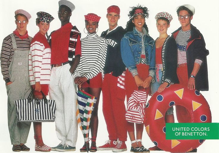 From Benetton late 80's catalogue United Colors Of Benneton, 1980s Fashion Women, High School Fashion, Earth Baby, 80s Girl, 80’s Fashion, Fashion 80s, Green Crewneck, Quirky Fashion