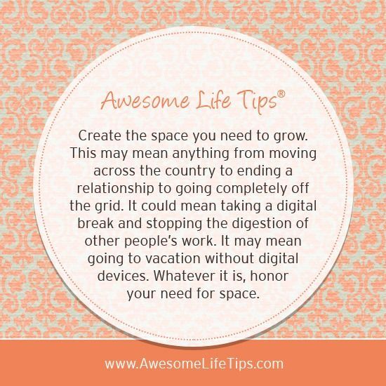 an orange and white circle with the words awesome life tip