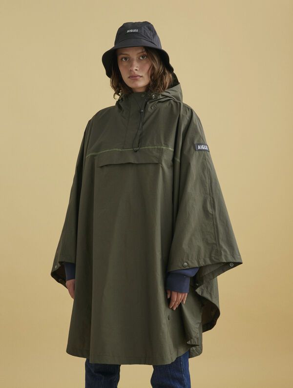 Rain Poncho Outfit, Modern Outdoor Raincoat With Detachable Hood, Tactical Poncho, Hunter Rain Poncho, Oversized Hooded Outdoor Cape, Cute Rain Poncho, Rain Poncho Hiking, Rain Clothes, Poncho Raincoat