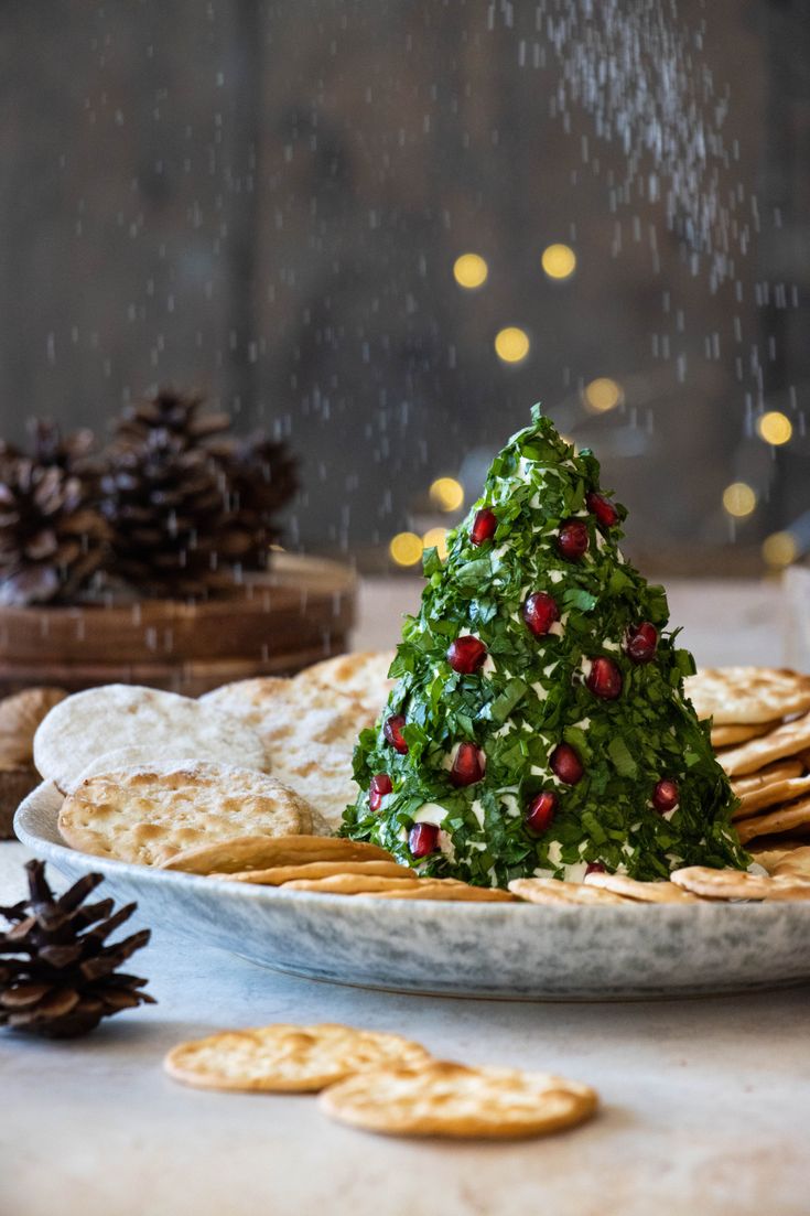 a plate with crackers and a christmas tree on it