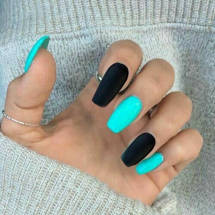 Simple Bright Nails Summer, Teal Nail Art Designs, Dip Nail Designs Coffin, Black And Colored Nails, Acrylic Nail Designs Turquoise, Acrylic Nails Teal Turquoise, Teal Turquoise Nails, Nails Inspiration Teal, Short Teal Acrylic Nails