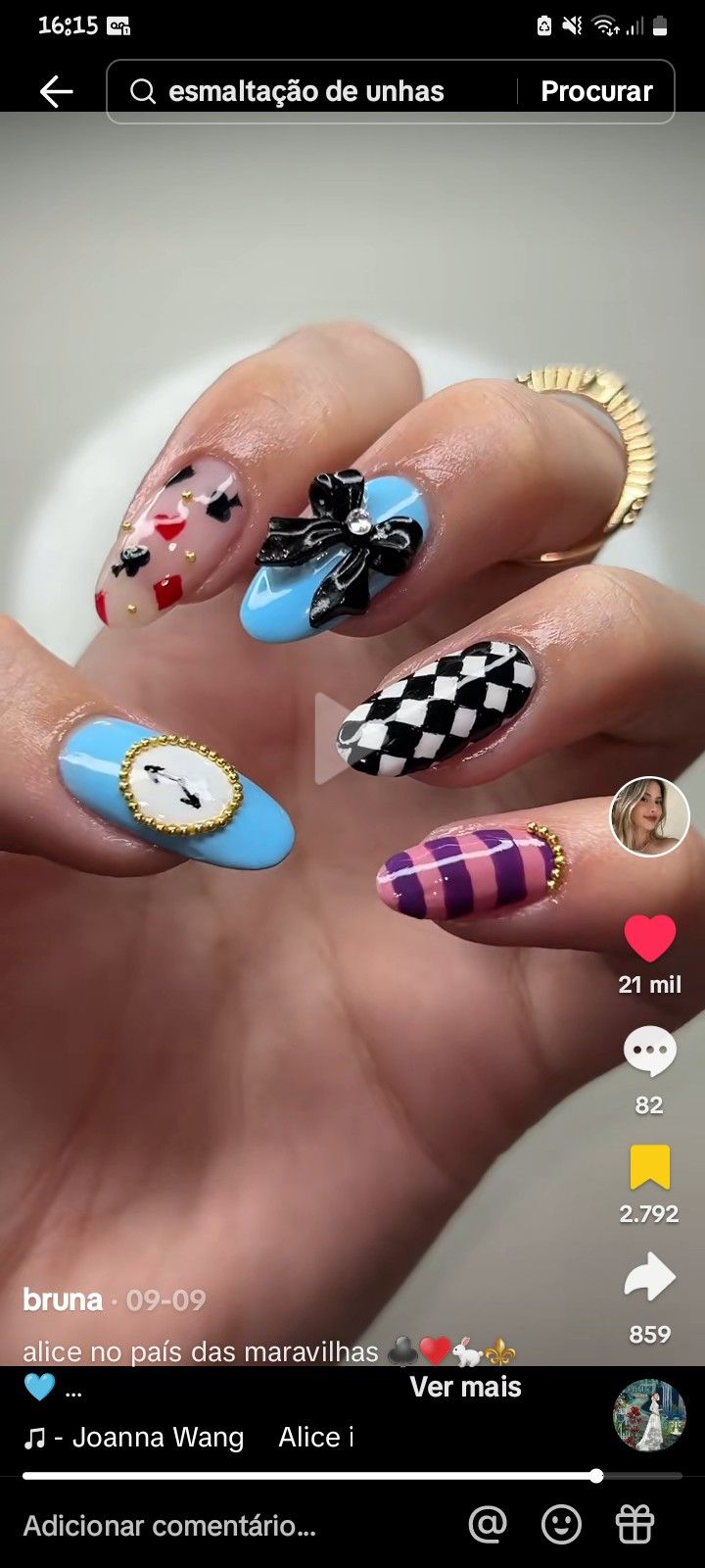 Alice In Wonderland Nail Art Design, Ever After High Nails, Alice And Wonderland Nails Design, Nail Art Alice In Wonderland, Alice Nails Wonderland, Alice In Wonderland Nails Simple, Alice In Wonderland Nails Designs, Alice And Wonderland Nails, Mad Hatter Nails