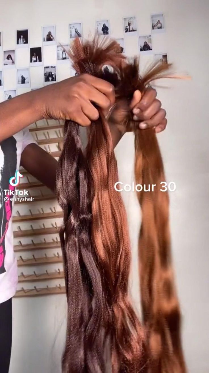 Mixing Hair Color, Braid Colors, Extension Braids, Braiding Hair Colors, Big Box Braids Hairstyles, African Hair Braiding Styles, Box Braids Hairstyles For Black Women, Braids Hairstyles Pictures, Braided Cornrow Hairstyles