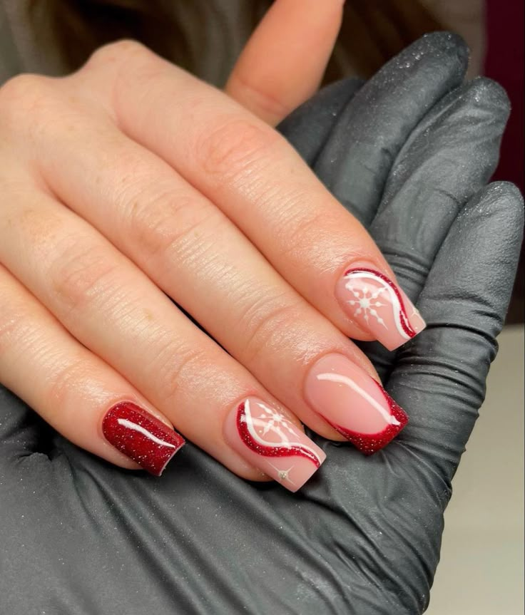 Red Nails Christmas Design, Square Christmas Nail Designs, Gel X Nail Designs Square Christmas, Acrylic Nail Designs Short Square Christmas, Christmas Aycrlic Nails Short, Christmas Overlay Nails, Christmas Nails Gel Extensions, Builder Gel Nails Design Christmas, Gel Overlay Nails