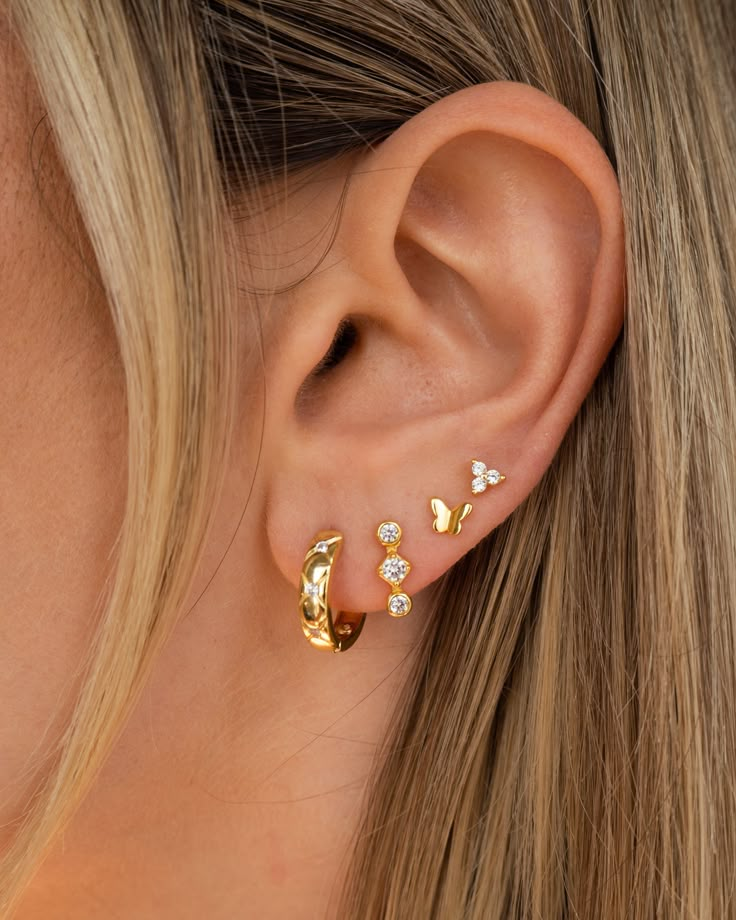 Mini Gold Butterfly Studs Vermeil Size approx : 0.2 inch Earrings For 4 Holes, Multiple Ear Piercings Studs, Peircings Earring Three, Triples Earring Combos, Earrings 4 Holes, 4 Peircings Earring Ideas, Three Piercing Earrings, 3 Stud Ear Piercing, Multiple Ear Piercings Aesthetic Classy