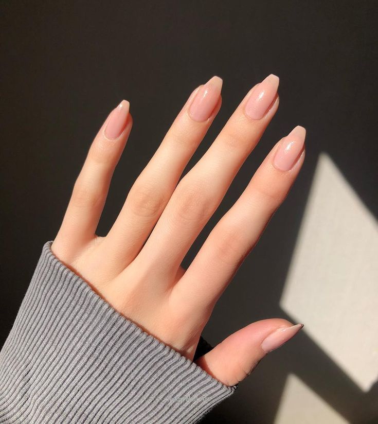 #wattpad #random "I don't need a man .... or at least that's what I thought" Nailart Pink, Acrylic Nails Nude, Nails Nude, Easy Nails, White Acrylic Nails, Basic Nails, Neutral Nails, Nailed It, Prom Nails