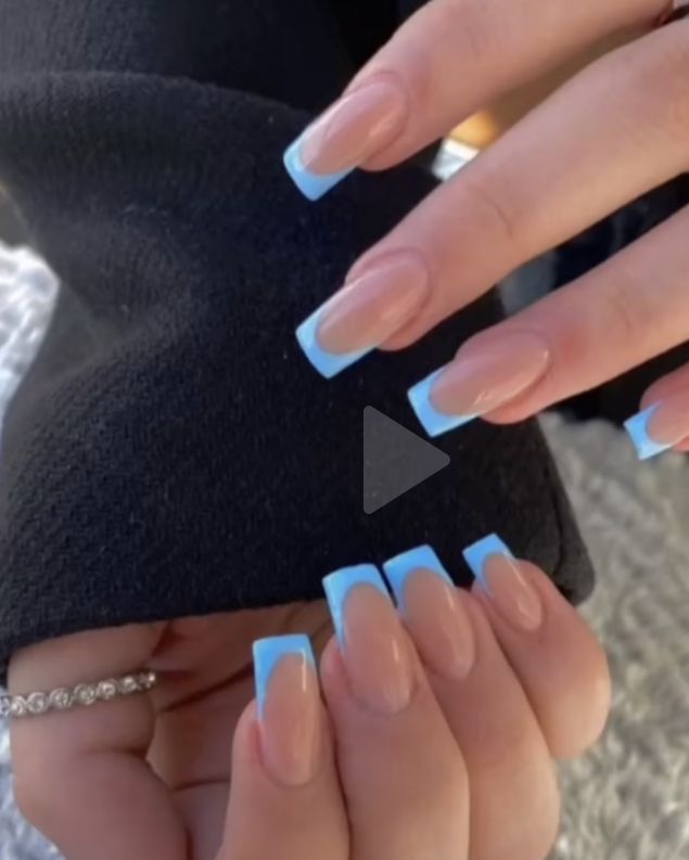 Nails Gradient, Blue French Tips, French Tip Acrylic Nails, Glow Nails, Coffin Shape, Classy Acrylic Nails, Blue French, Acrylic Nails Coffin Short, Summer Acrylic Nails