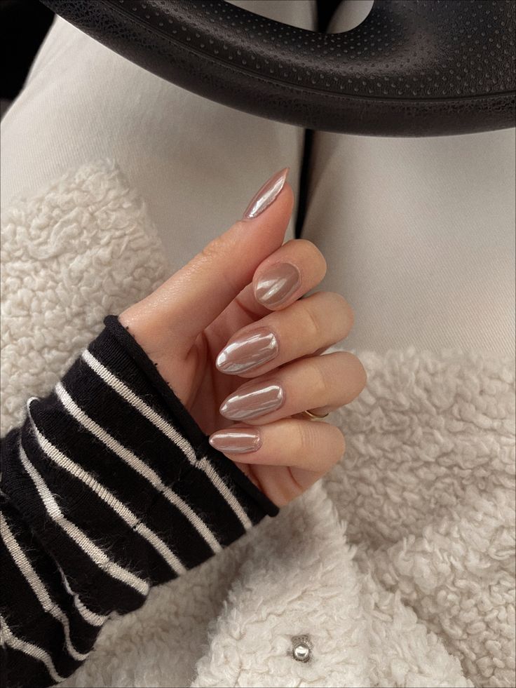 Ongles Beiges, Fairy Nails, Simple Fall Nails, Milky Nails, October Nails, Beige Nails, Her Nails, Neutral Nails, Brown Nails