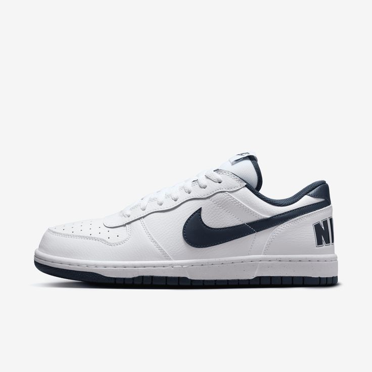 The Nike Big Low delivers a sleek look with leather on the upper and stitched-down overlays. Nike Sb Low, Nike Shoes Men, Low Shoes, Mens Nike Shoes, Midnight Navy, Shoes White, Sleek Look, Nike Sb, Synthetic Leather