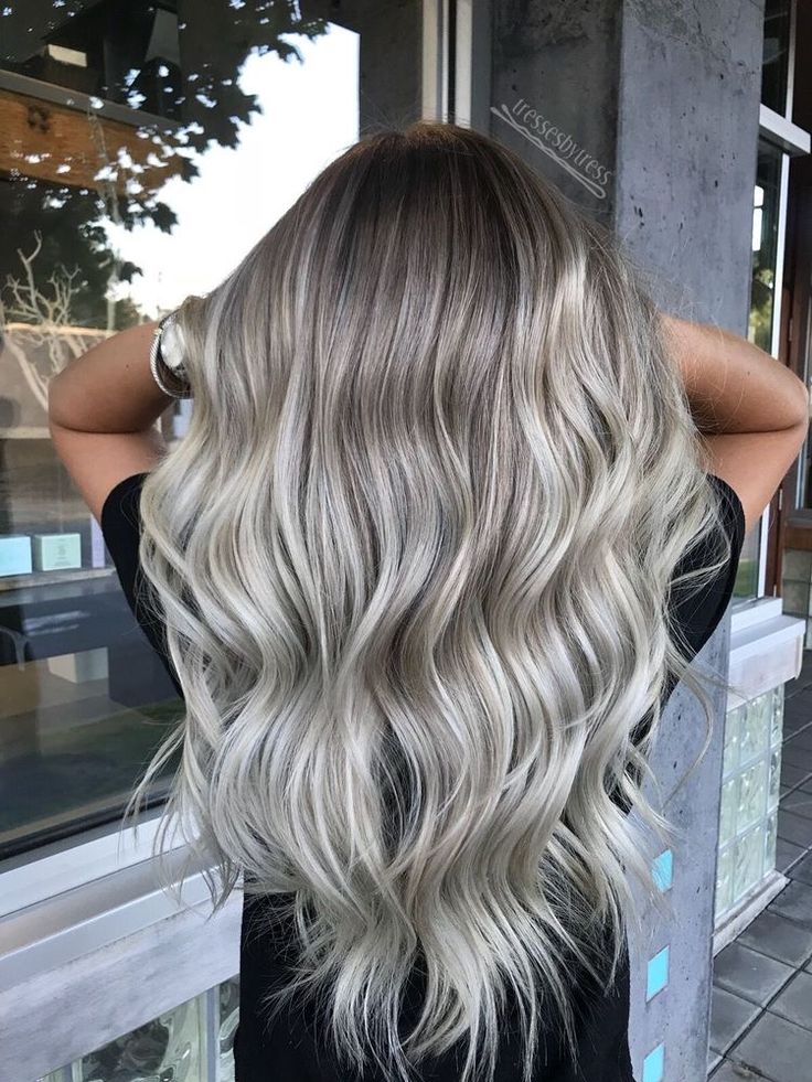 Baylage Hair, Silver Blonde Hair, Icy Blonde Hair, Silver Blonde, Ash Blonde Hair, Icy Blonde, Platinum Hair, Blonde Hair Inspiration, Balayage Hair Blonde