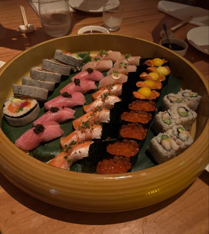 sushi 
sashimi 
nigiri 
nobu Sushi Nigiri Aesthetic, Eating Sushi Aesthetic, Nigiri Aesthetic, Omakase Aesthetic, Nobu Food, Nobu Aesthetic, Nobu Sushi, Ibiza Food, Japanese Sushi Bar