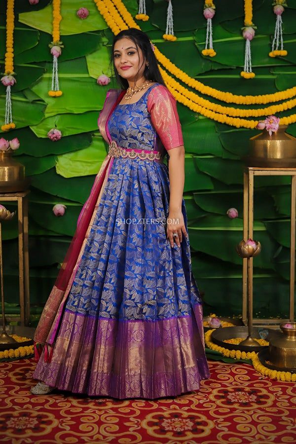 Pattu Gown, Long Frocks For Women, Saree Kurta, Saree Reuse, Pattu Dress, Silk Gowns, Royal Pink, Lehenga Saree Design, Long Frock Designs